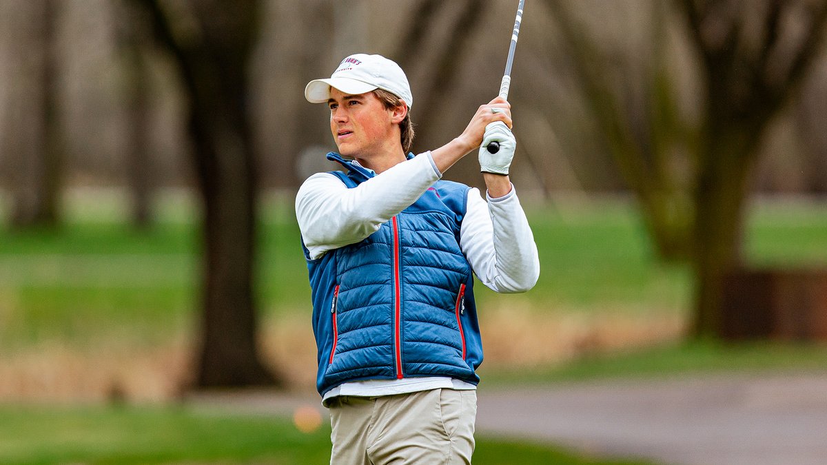 No. 10 @johnniesgolf fired a 7-under par 281 - the 6th-best round in SJU history - to win its triangular today at Blackberry Ridge G.C.!
  
Seniors Mark Longhenry (pictured) & Blake Schuler tied for 1st w/a 68 (-4) each.
 
RECAP: gojohnnies.com/news/2024/5/2/…
 
#GoJohnnies #d3golf