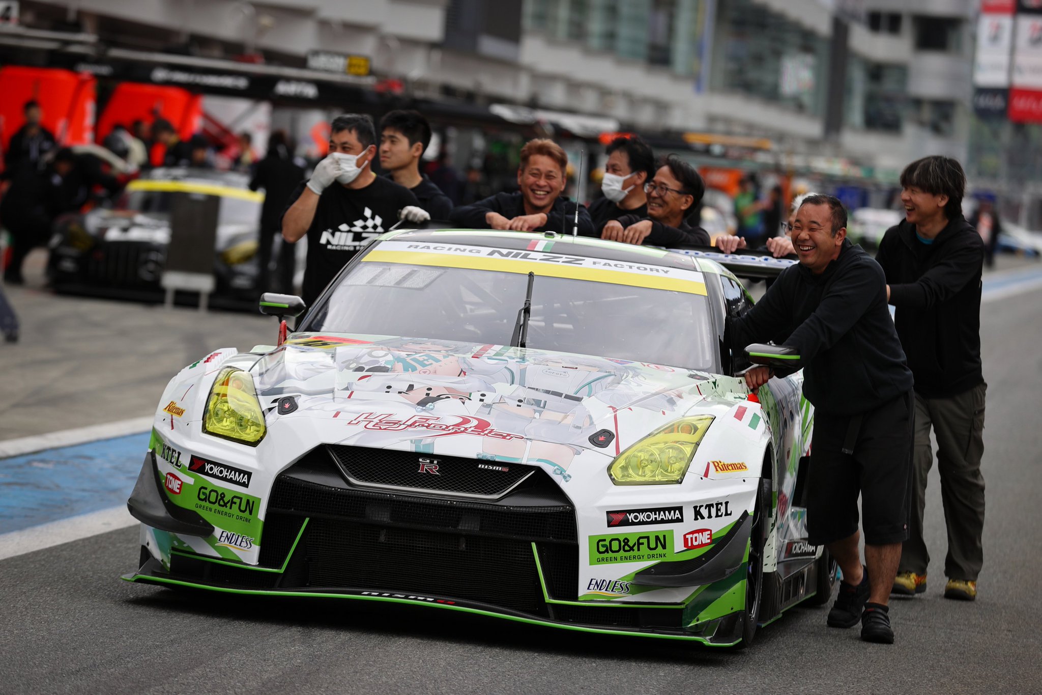 スパーク 1/43 Shokumo K's Frontier GT-R No.48 NILZZ Racing