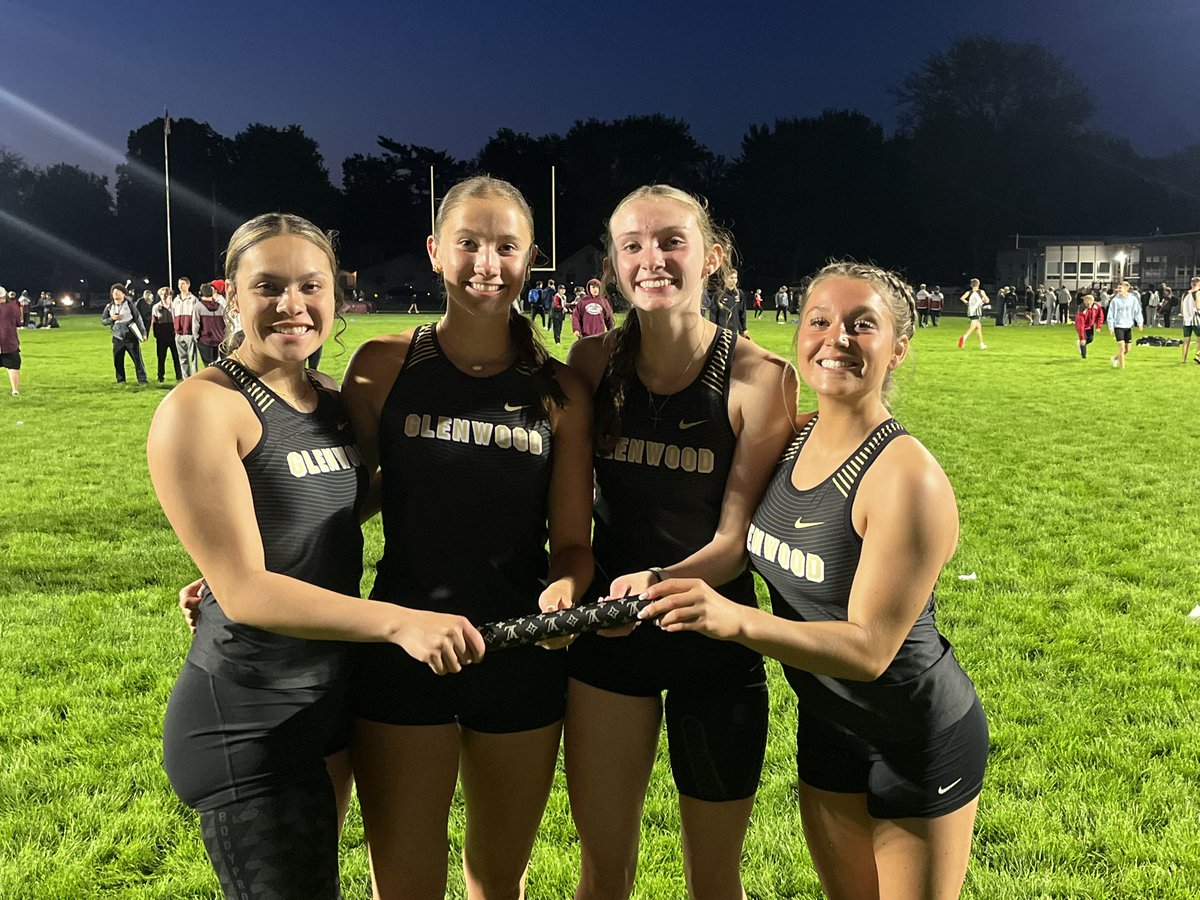 Your Hawkeye 10 champs in the 4x1!