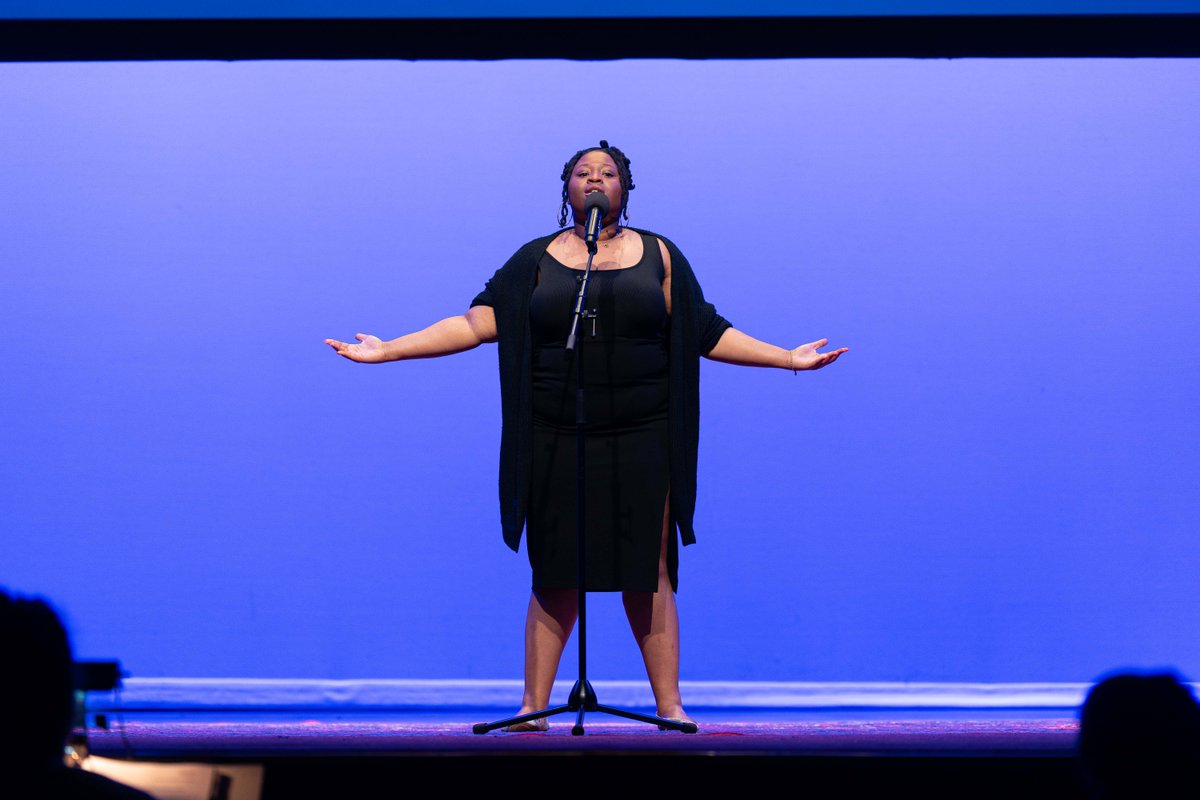 PoetryOutLoud's tweet photo. ✨ Introducing the 2024 Poetry Out Loud National Champion: Niveah Glover of Florida! ✨ 

Many thanks to everyone who made #POL24 such a wonderful experience!

Photo by James Kegley https://t.co/gdLhndYNw8