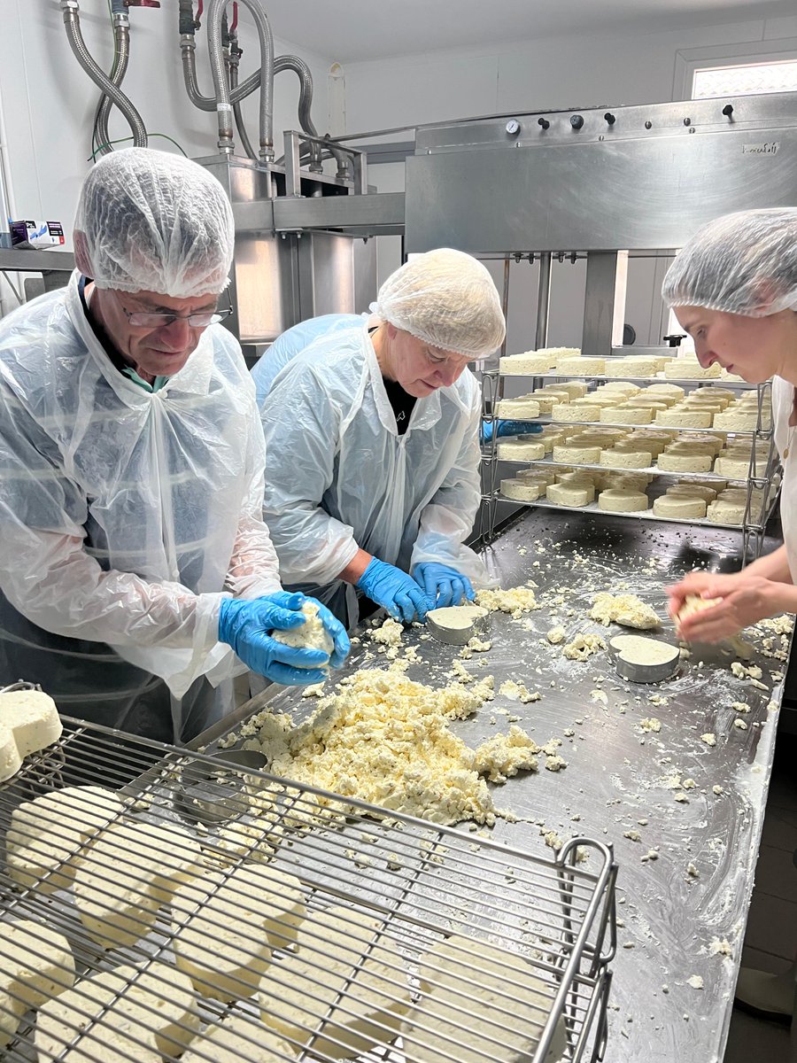 🧡 Part 2 of our biggest and busiest day of the Normandy tour - We made not one but NINE varieties of cheese!