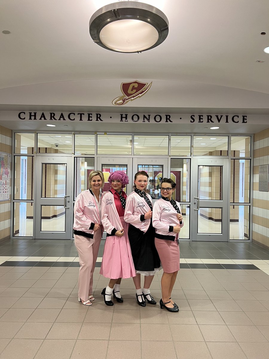 Perfect day for my pink pants! Cannot wait for opening night of Grease tomorrow @ 7:00pm! #ChargerNation <a href="/KellerCentralHS/">Keller Central HS</a> <a href="/theatre_central/">Central Stage Theatre</a>