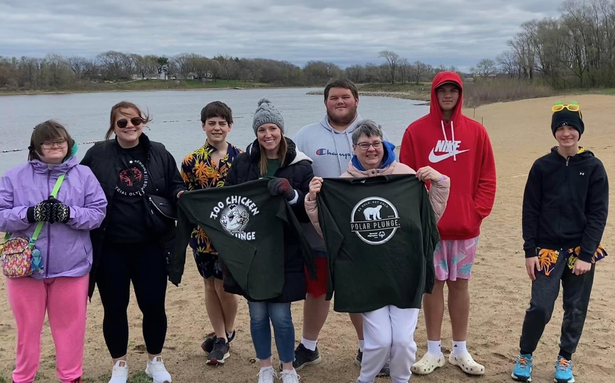 The @CF_HighSchool Special Olympics team participated in the Special Olympics Polar Plunge on Saturday, April 20, at George Wyth! The team fundraised $800 for Special Olympics Iowa. #TigerPride