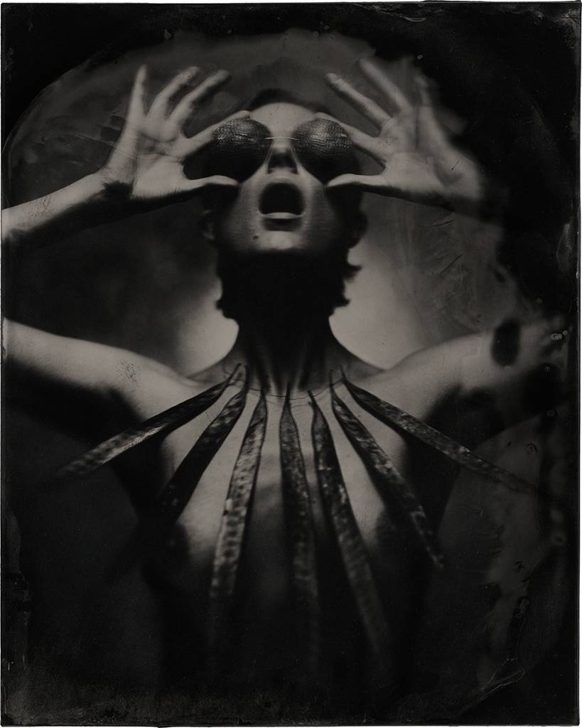 Watcher by James Wigger
#filmphotography #portrait #people #nudity #largeformat #photography #wetplate #photographylover #theanalogclub #female #nude #wanderingfilm #plexitype #naked #nudeportrait #photographylovers #analogphotography #blackandwhite… artlimited.net/15288/art/phot…