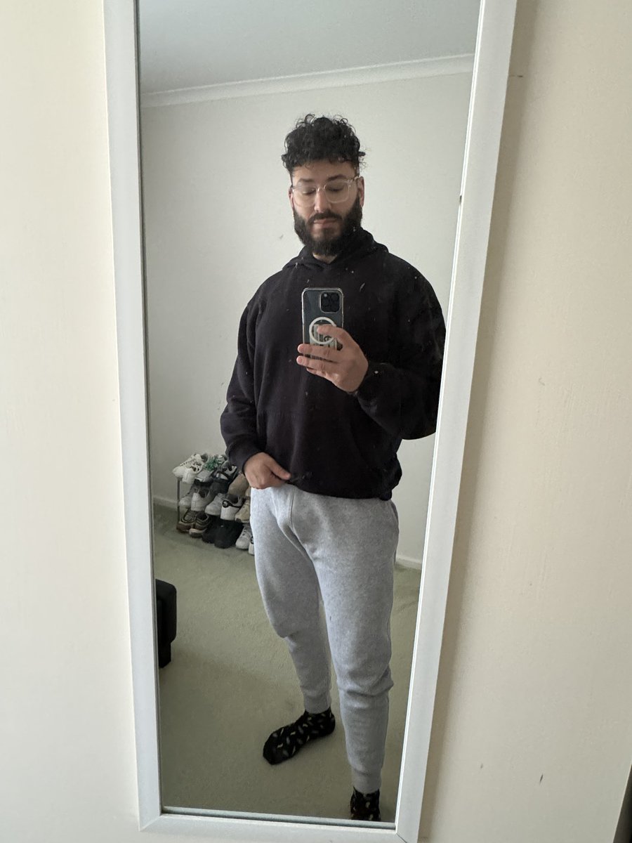 Grey sweatpants szn