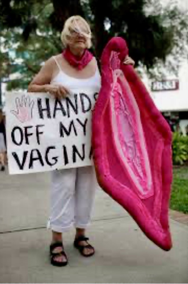 Dems are rancid vaginas. Nobody’s touching that Bitch! ⬇️ My bad?! 😂