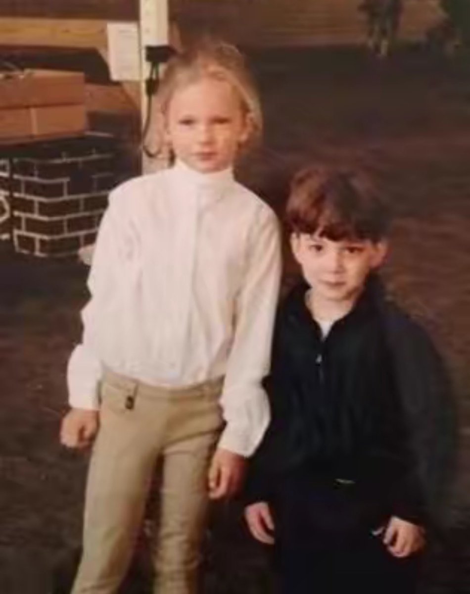 little taylor in her equestrian outfit. 🥹