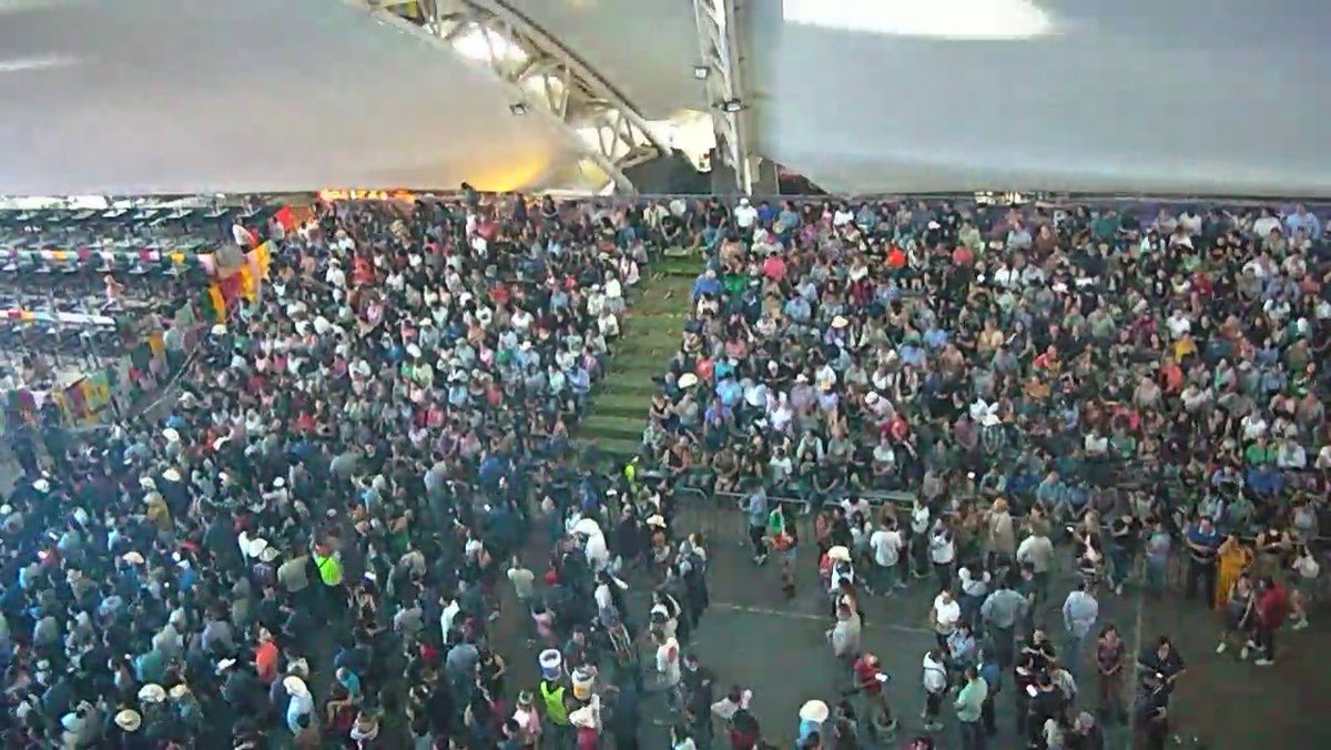 El foro de las estrellas se encuentra listo para disfrutar de “Duelo de acordeones” con un aforo inicial de 16,000 personas. 

#EstadoVideovigilado