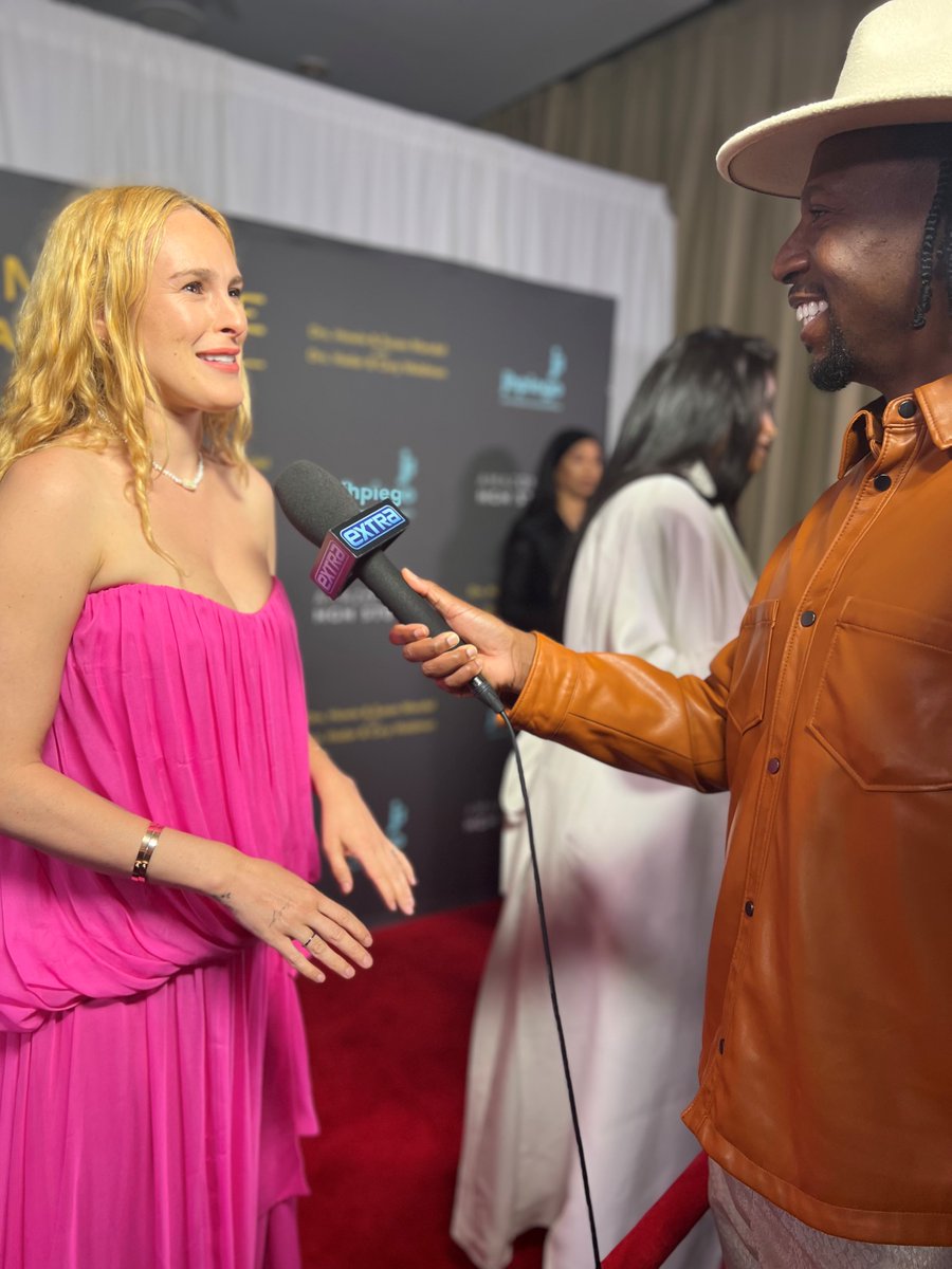 It's great to see so many familiar faces on the red carpet tonight for our Laughter is the Best Medicine Gala! @JhpiegoCEO @ciara @JSalke @TheRue #Laughter2024