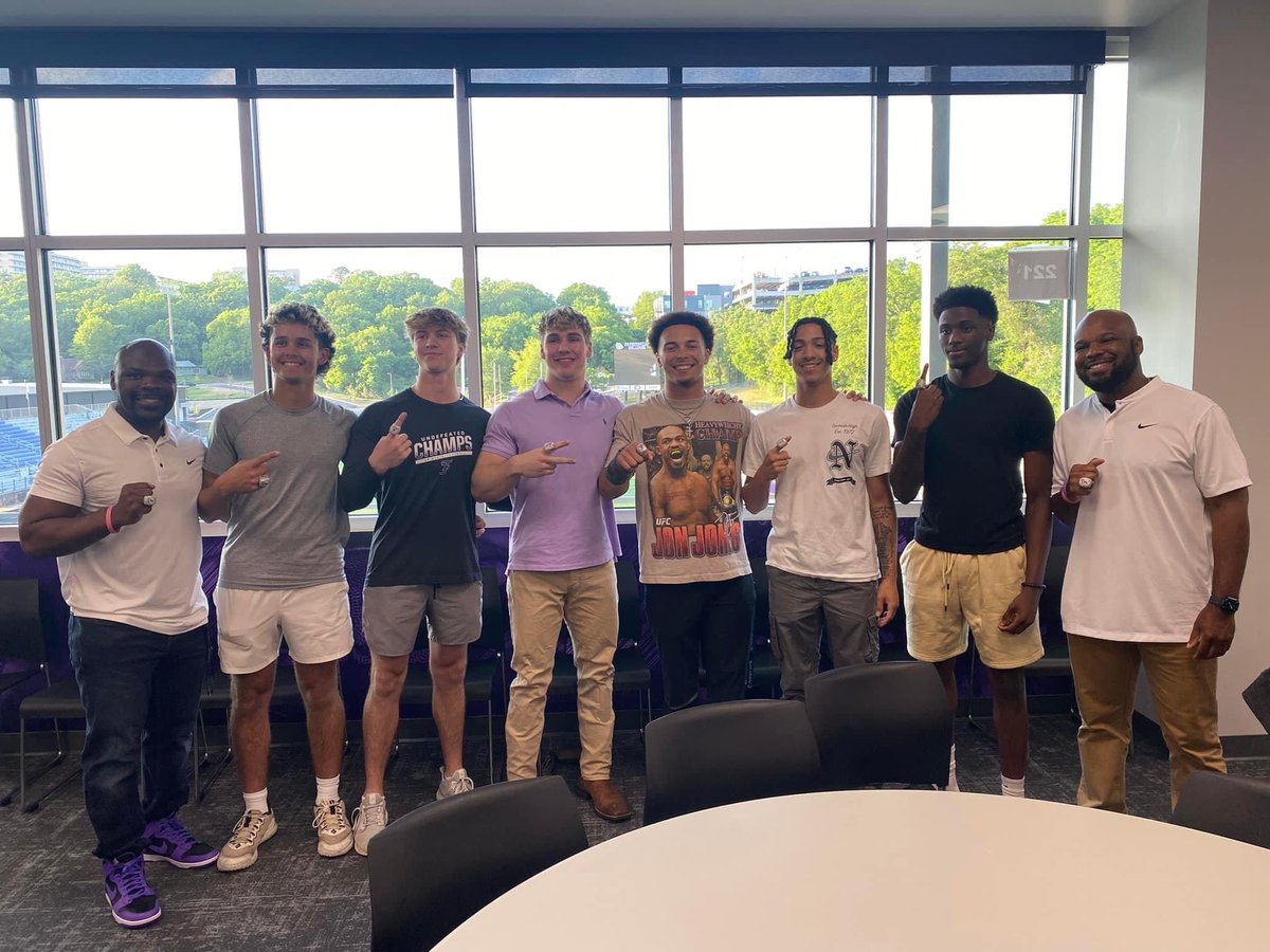 Fayetteville FBall (@faybulldogsfb) on Twitter photo 