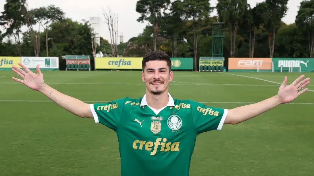 O Rômulo precisou de APENAS 17 minutos para dar sua primeira assistência com a camisa do Palmeiras.

Maestro. 🕴️🐷