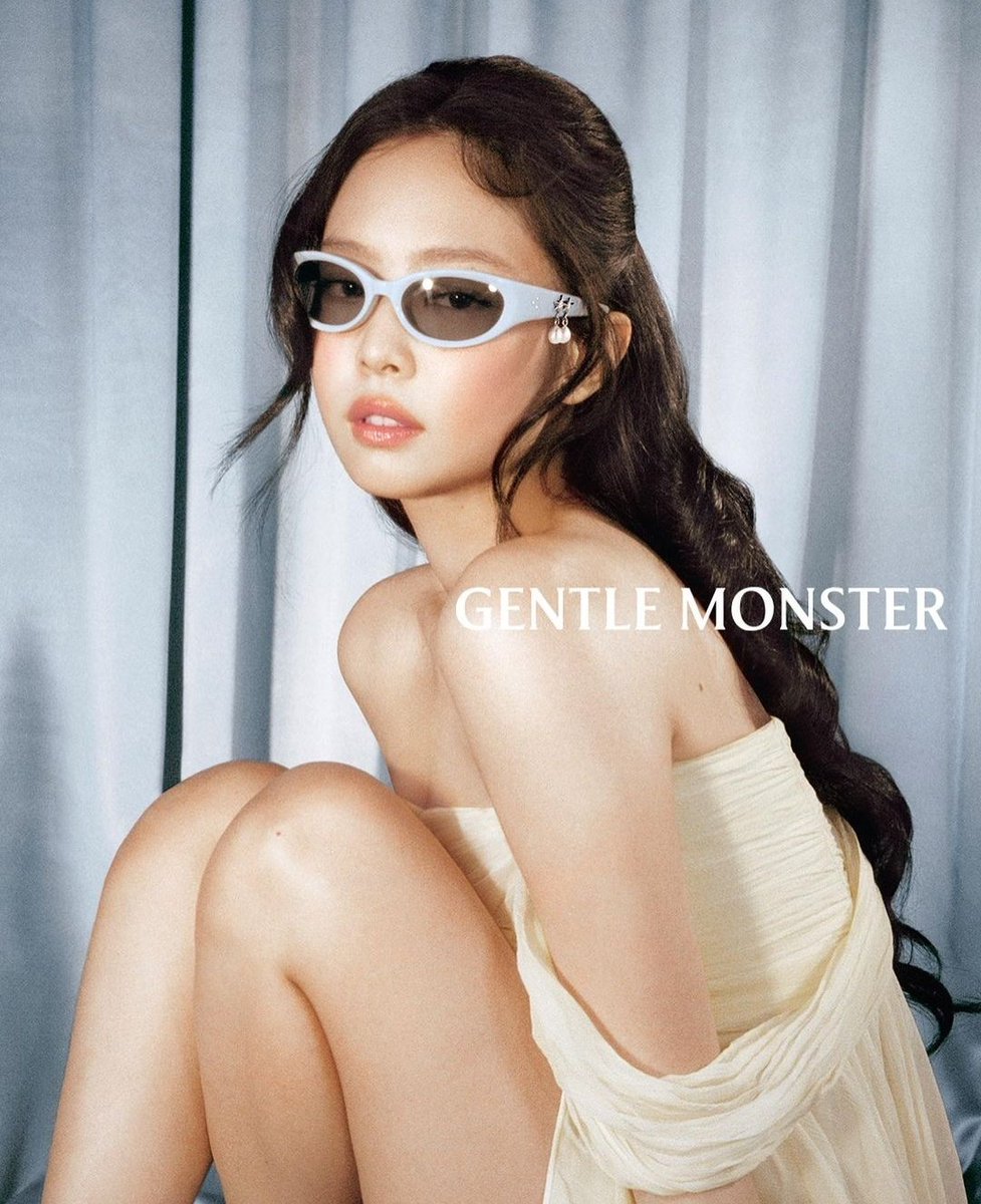 jennie by petra collins for gentle monster ☆