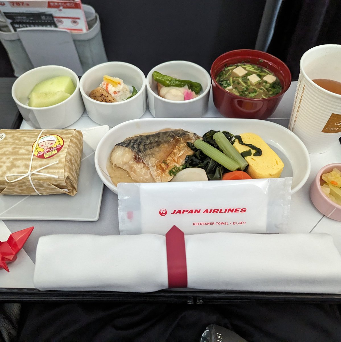 最前列🛬　#jal #日本航空 #firstclass #lunch
