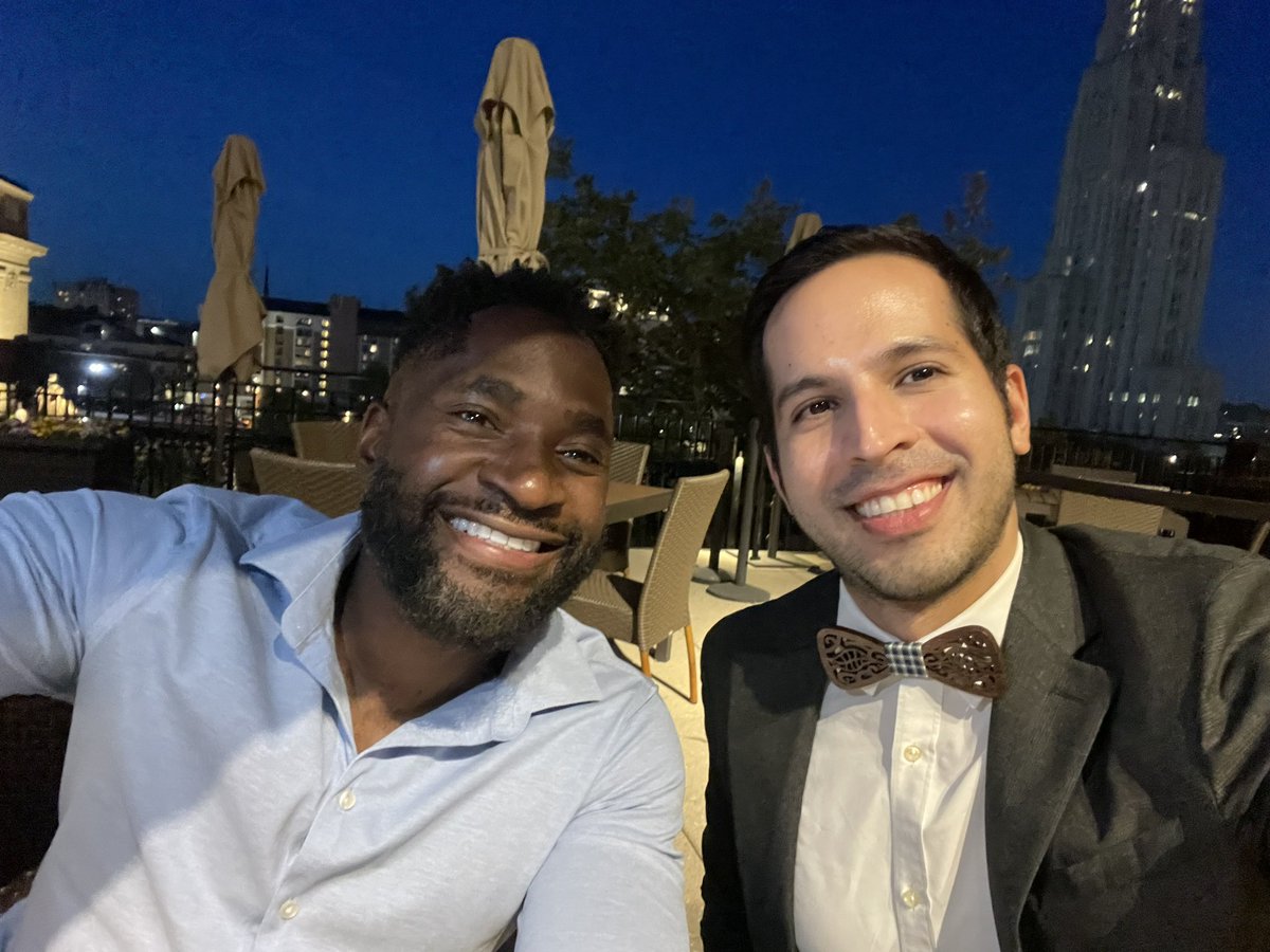 From Twitter/X to IRL! Excited to finally meet @UREssien in person and connect with fellow presenters of the #Pharmacoequity2024 conference! Thank you @PittCP3!