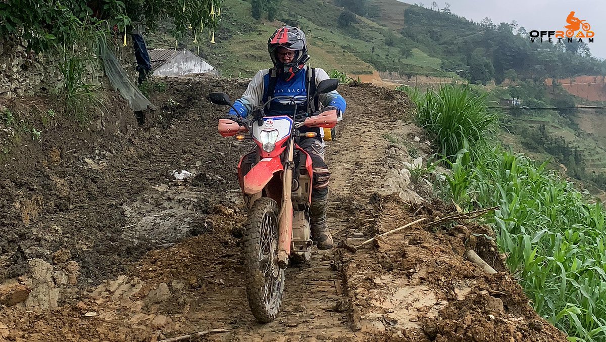 Gear up and get ready for your unforgettable dirt biking adventure in Vietnam this summer! 🔜

💻 hanoimotorbikerental.com

#vietnam #xuhuong2024 #trending2024 #motorbike #motorcycle #tour #rental #honda #XR150L #CRF250L #CRF300L #dualenduro #motocross #offroadvietnam #offroad