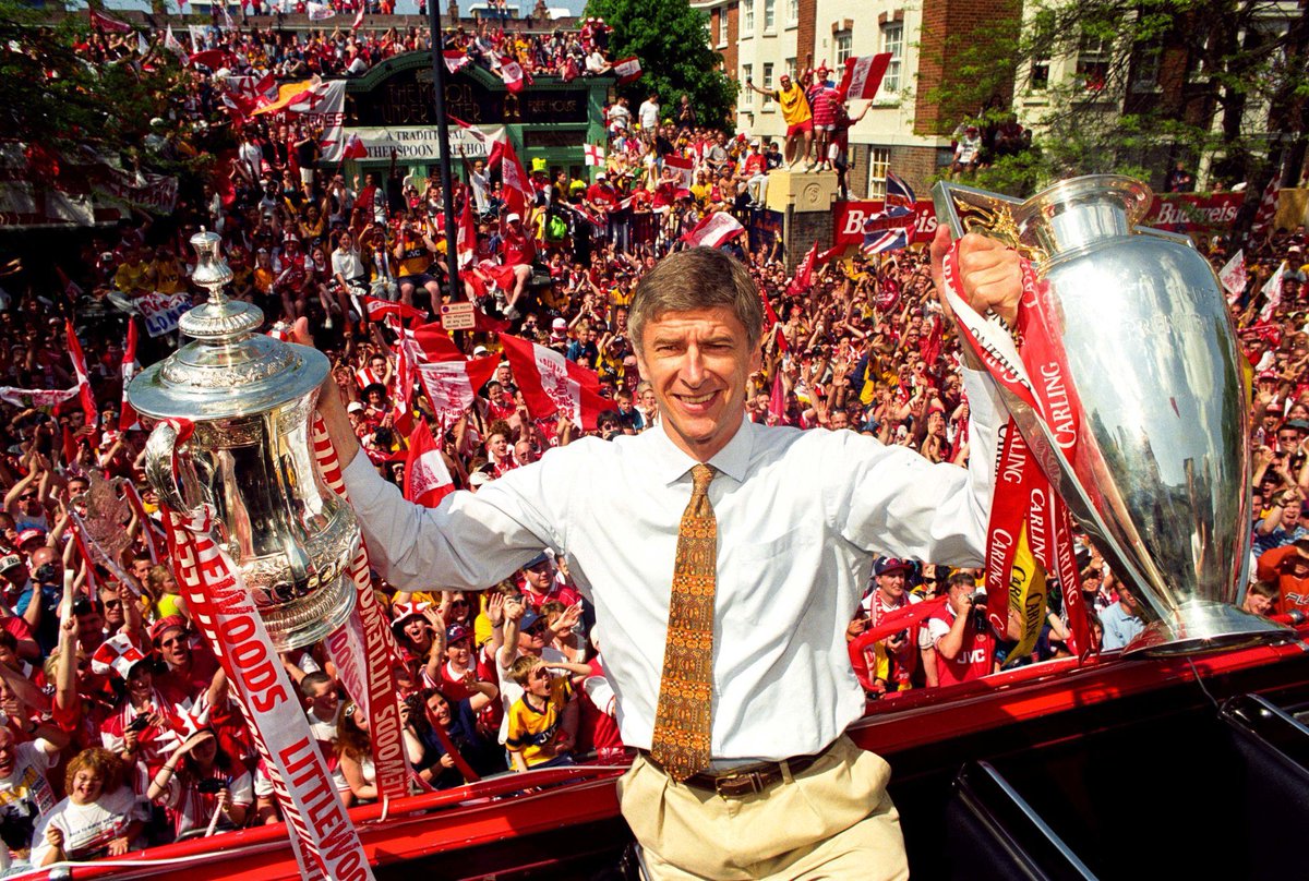 26 yıl önce bugün Arsene Wenger, Premier Lig'de şampiyonluk yaşayan ilk yabancı teknik direktör oldu.
