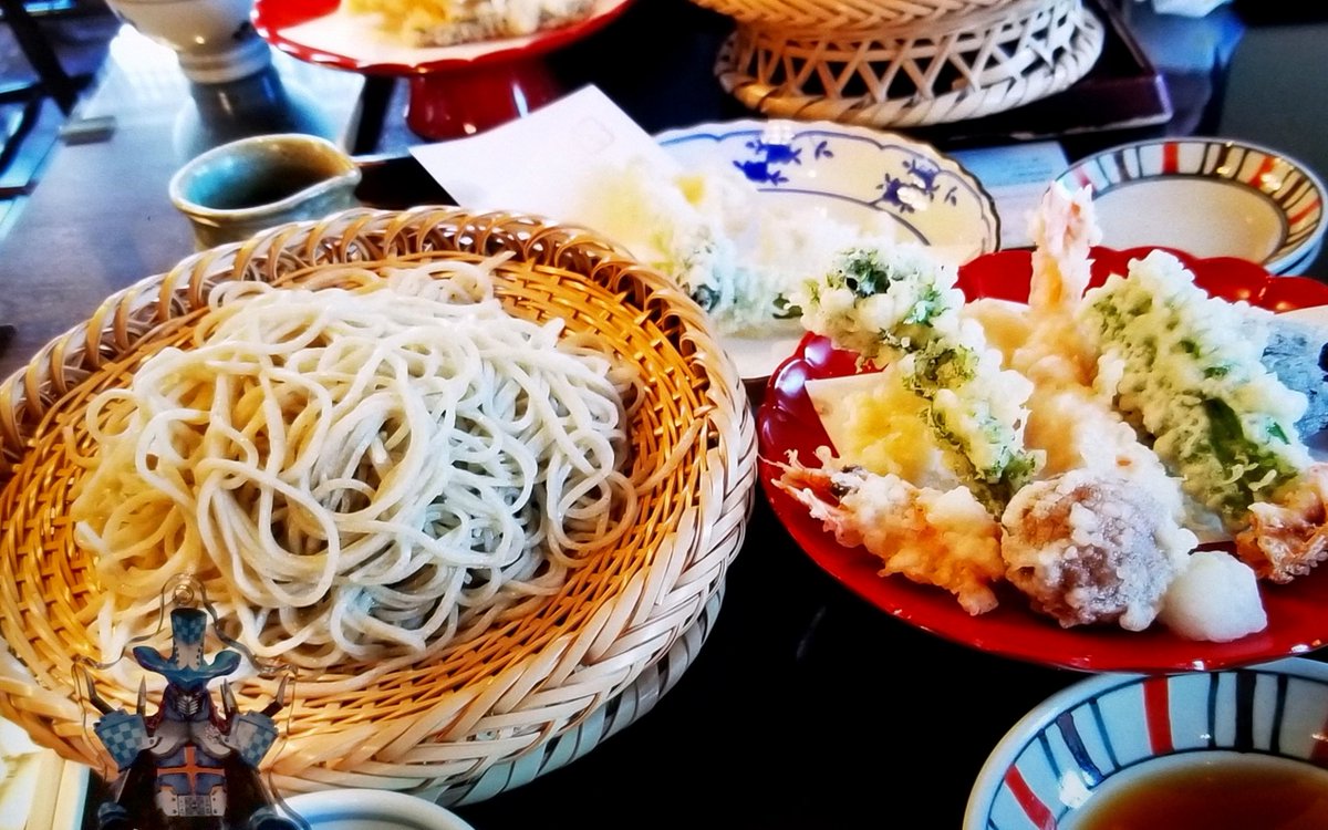 リュウソウジャーの地(山形)で食べた蕎麦と合成🎩様