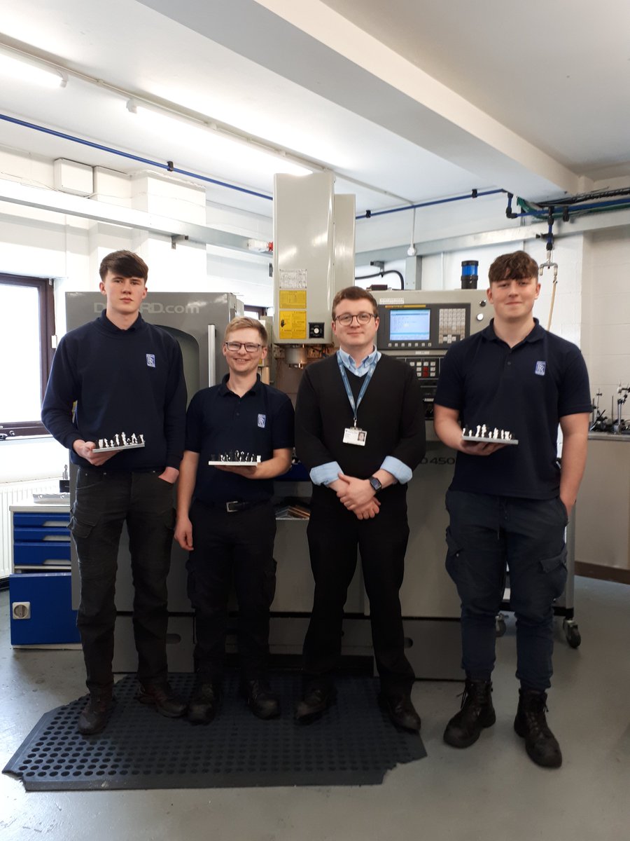 Rolls-Royce plc apprentices have been busy producing and testing out their high-quality chess boards at Training 2000 ♟ Well done to all apprentices involved in this stretch and challenge task! 🌟 #Engineering #Apprentices