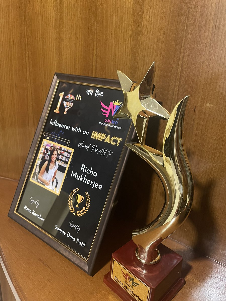 Honoured to receive the Influencer with impact award last night, organised by UNIMO to felicitate women achievers from various fields. It was also a pleasure to meet so many incredible and talented women.