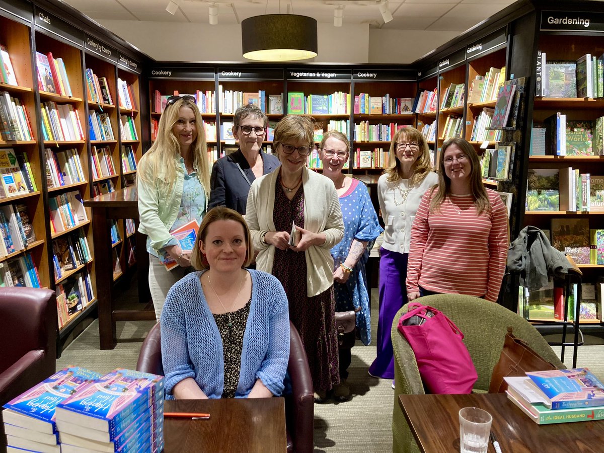What a fun evening hearing @CressMcLaughlin & @TheEricaJames chatting books with @Rachelhore at @NorwichStones. It was great to catch up with @Heidi_Swain @ClareMarchant1 & @ktjarviswriter too!