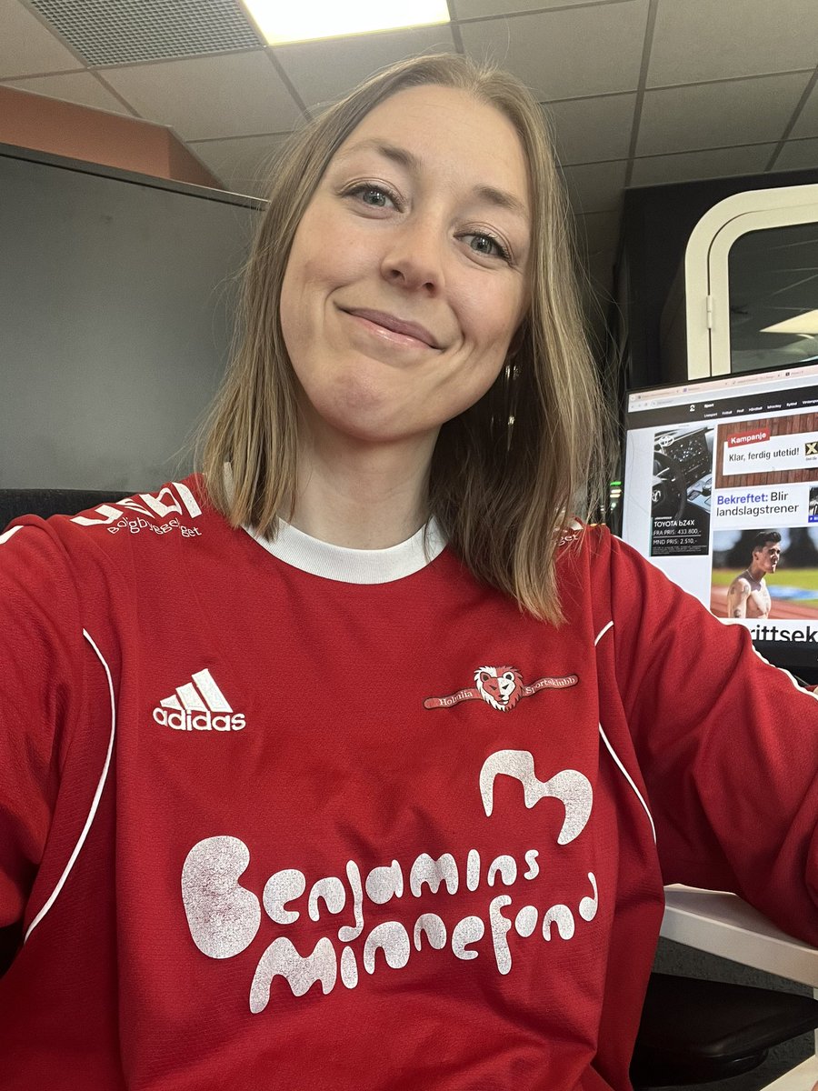 Mina Finstad Berg tweet media