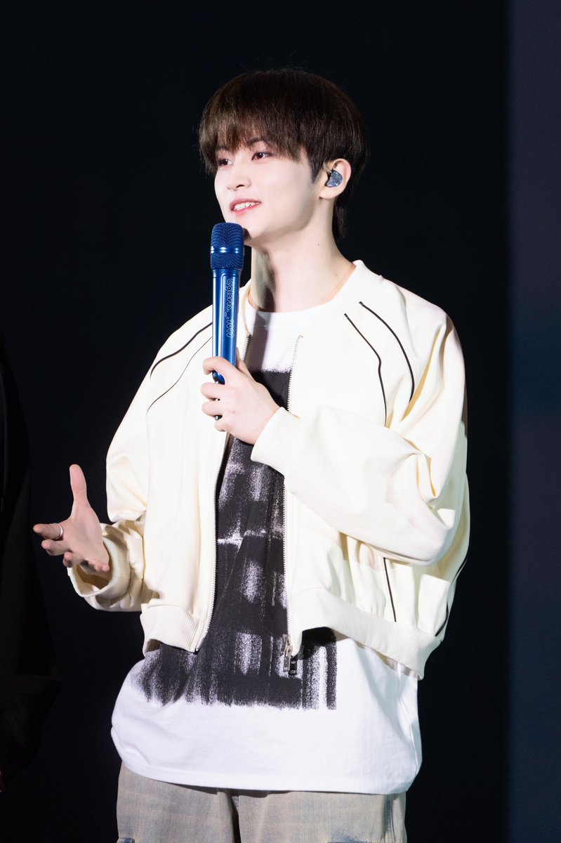 > 0503 Day2
    🩵🤍🤲🏻

#마크 #MARK #MARKLEE #NCTDREAM 
#NCT