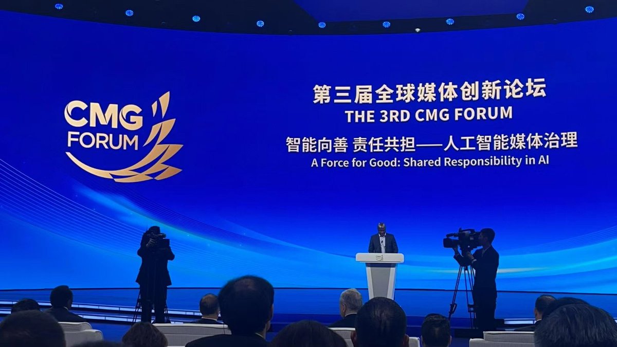 The president of The Africa Editors Forum @ForumTaef @otienoc was privileged to address the 3rd CMG forum in Beijing China on Shared Responsibility in Al.