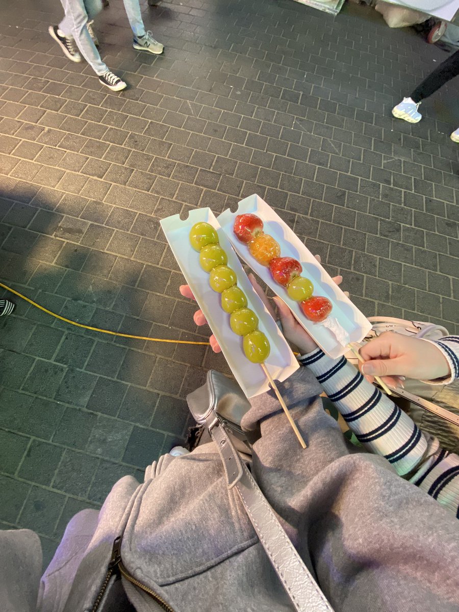 paru4525's tweet photo. 夜市最高すぎた🌟
#韓国旅行 https://t.co/6ji3qOyNzn