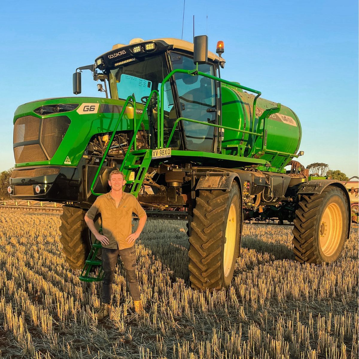 🚜 Farmer in Focus: Lachy McClelland 'We’ve stayed busy carting grain from the 2023 season, renovating sprayer wheels tracks, removing fences, and completing maintenance required on the seeder for the season ahead.' Read the full interview here: buff.ly/3wfylEz