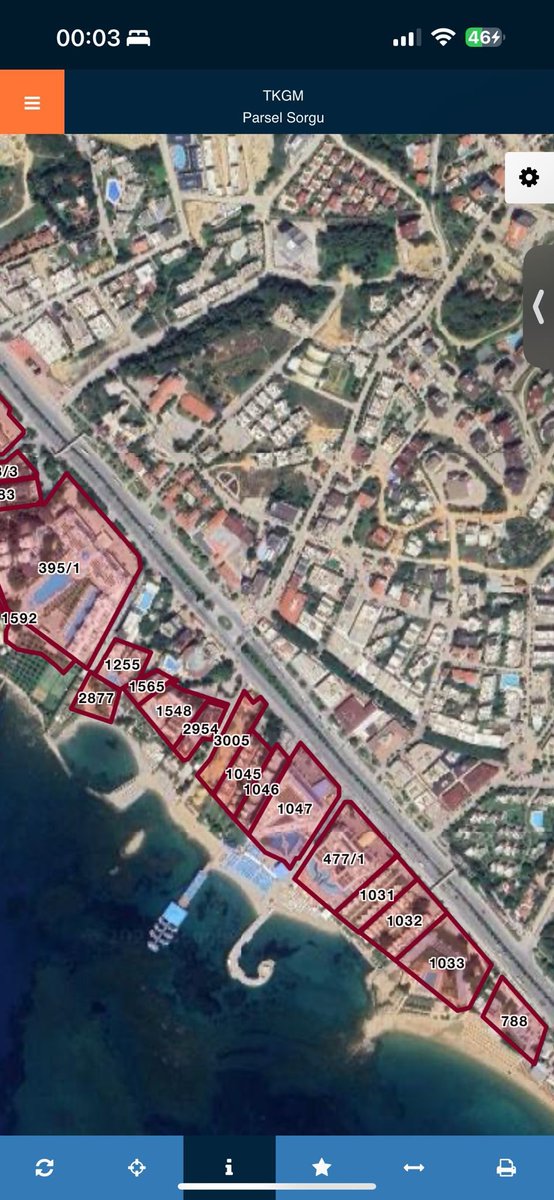 🕵️‍♂️ Antalya'nın Alanya ilçesinde halka ait sahilleri işgal eden turizm tesislerine karşı halk hareketi başladı. 

📝 Kaçak yapıların yıkılması için imza topluyorlar. Gözler Alanya Belediyesi'nde.