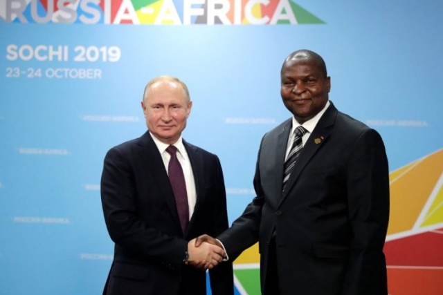 Russia's Growing Influence in Africa: Arms Sales and Military Bases
defensemirror.com/feature/87/Rus…

 #VladimirPutin  #China #SIPRI #Su30 #Angola #Mi35  #Nigeria #PantsirS1 #Cameroon #Mi171Sh #Libya #ISIS #Sudan 
#RussianNavy   #UNGeneralAssembly #EDEX2023 #MGIMOUniversity