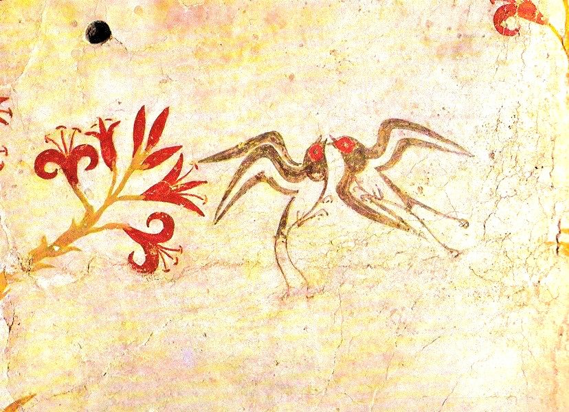 Ancient Greek art for #FrescoFriday this week. Two swallows engaged in an 'air kiss' from the Spring fresco, from Akrotiri, Greece. 1600 - 150o BCE. Now in the National Archaeological Museum of Athens.