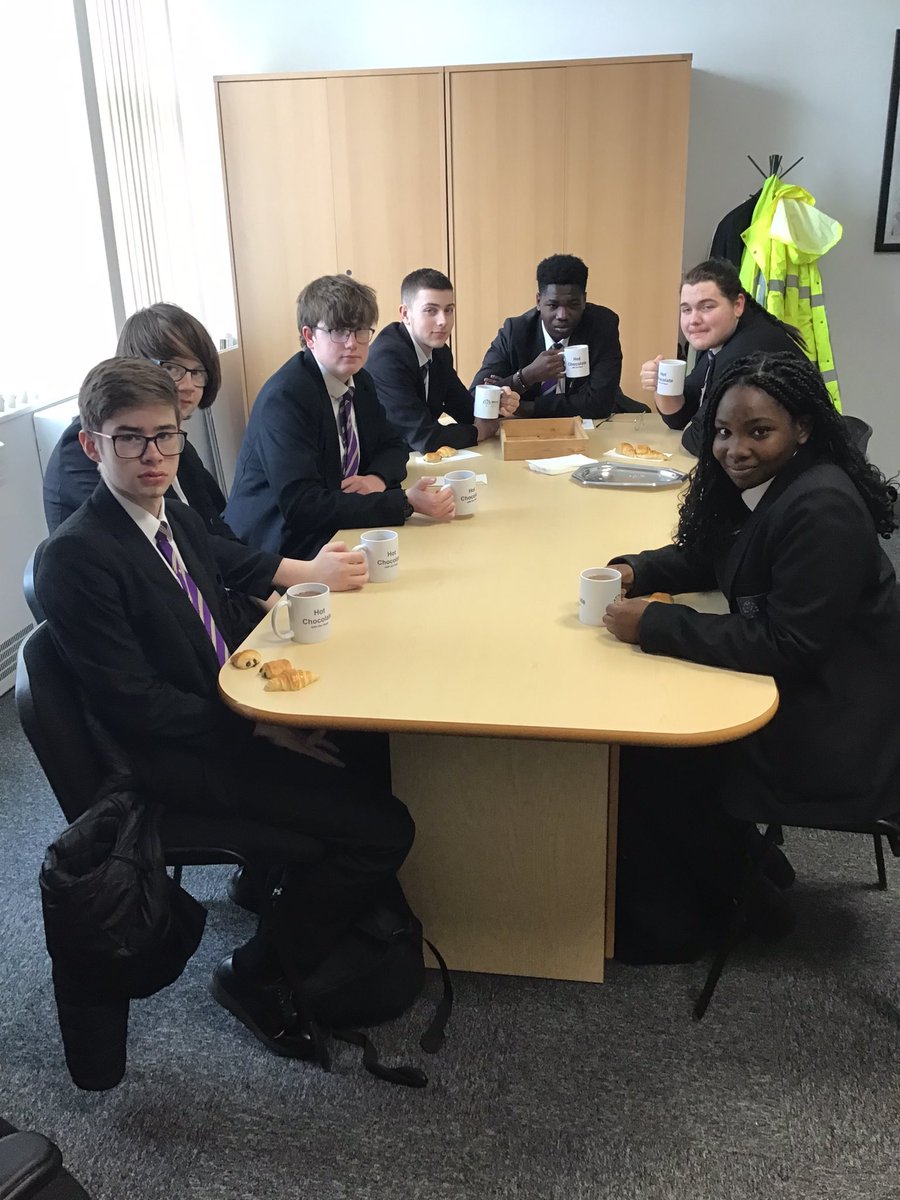 Hot chocolate and pastries with the Head for our Cadets who learned some brilliant life skills at last weekends Cadet training camp #hotchocwiththehead #HotChocFri #armycadetsuk #combinedcadetforce