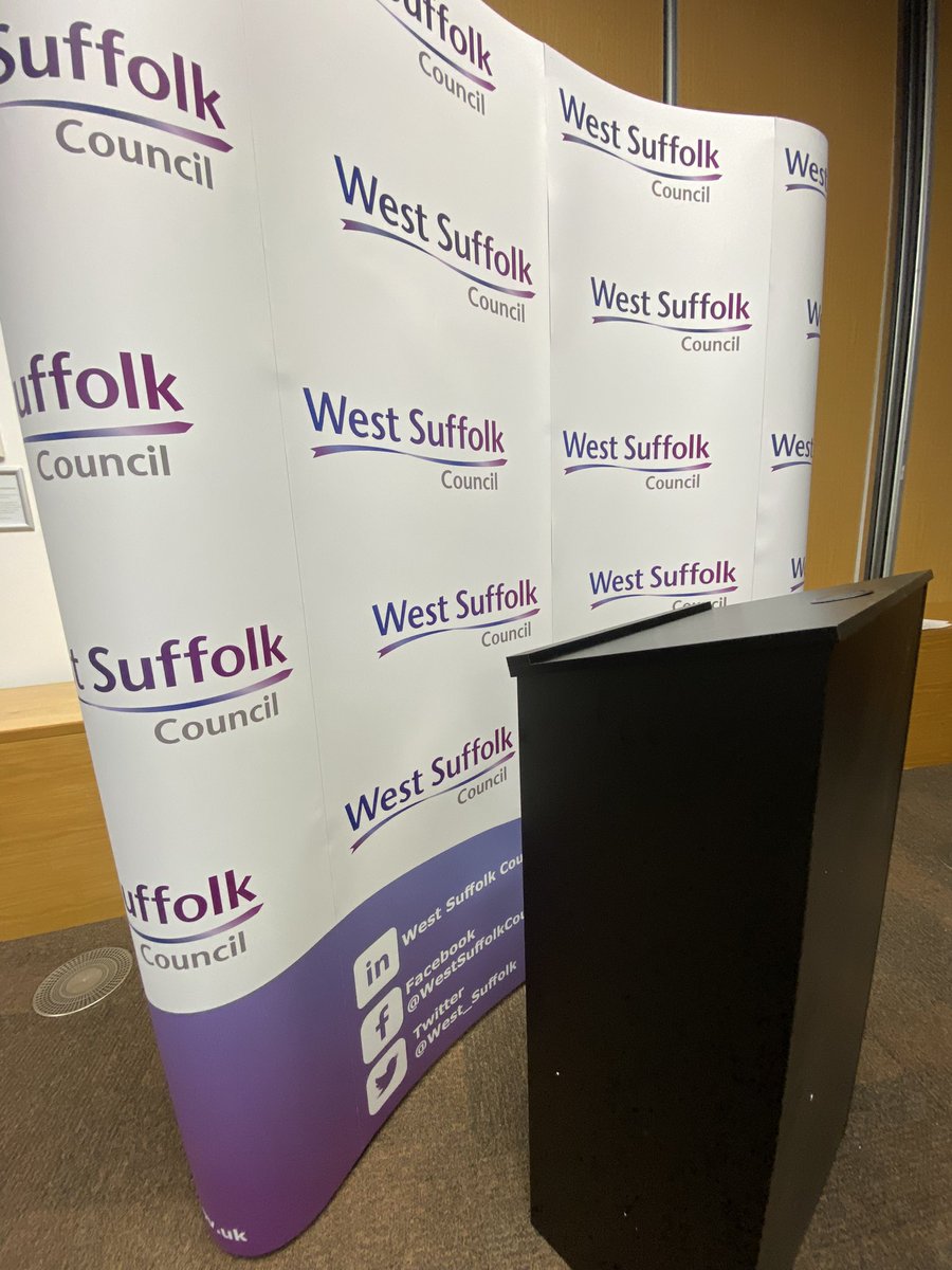 The lectern is ready for the announcement later today of the final results of the Suffolk Police and Crime Commissioner election. 🧮Counting will start later this morning across Suffolk for the local totals. Follow our social media for the final overall result.