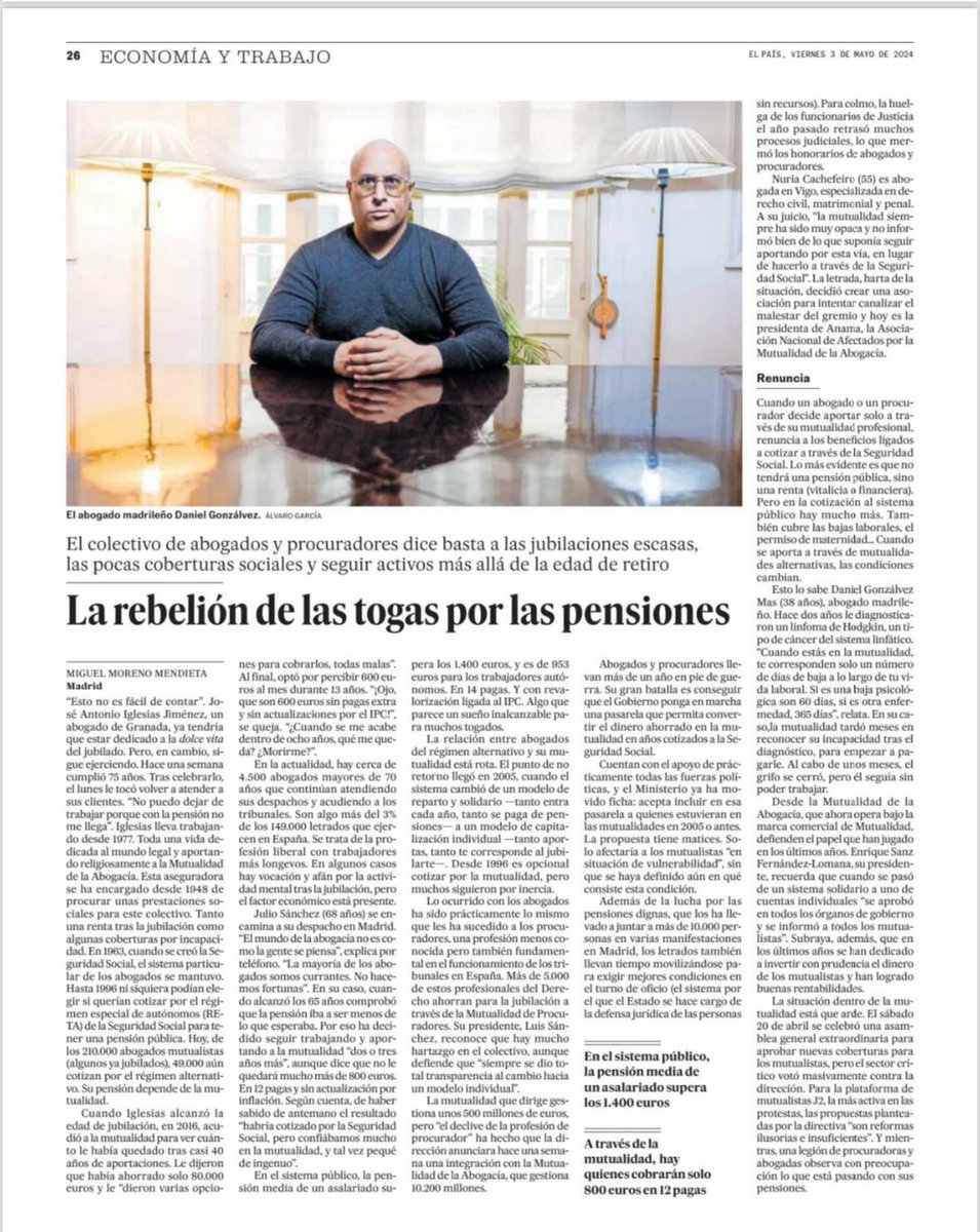 Nuestro compañero @SrDanigmas de @MovimientoJ2
hoy en @elpais_espana denunciando las pensiones irrisorias de los abogados y procuradores y la falta de coberturas de los sistemas alternativos de cotización.
#UnicaSoluciónPasarelaJ2 
'Es imposible vencer al que nunca se rinde'. #J2