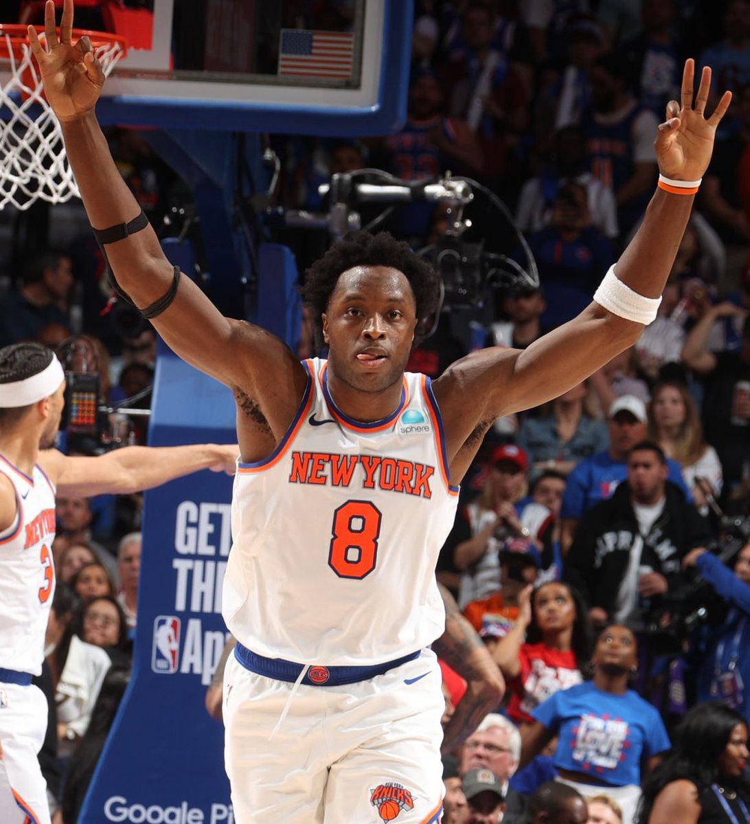 OG Anunoby as the Knicks take Game 6 in Philadelphia to advance, 118-115: 19 points 2-5 three 9 rebounds 2 steals 2 blocks