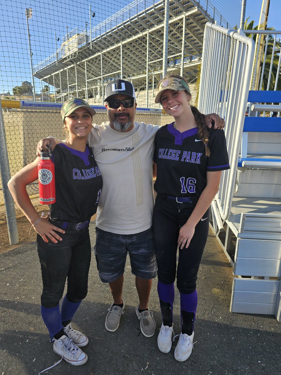 Coach Gary got to see some or our 2026s Alexis Rose and Savannah Wilson play in high school today @AlexisRose2026 @ufp_theu