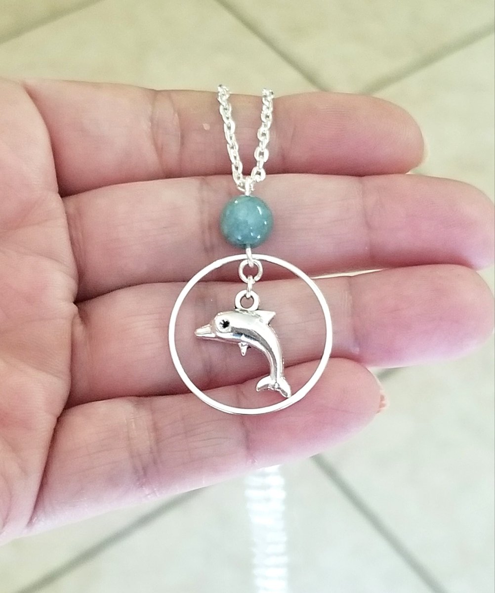 Silver Dolphin Necklace, Aquamarine Necklace, Dolphin Pendant #dolphin #dolphins #beach #ocean #sealife #aquamarine #aquamarinejewelry #aquamarinenecklace #aquamarineearrings #Mothersday #Mothersdaygift #Mothersdaygift #giftsformom #momgift 

etsy.me/49Y4nCM via @Etsy