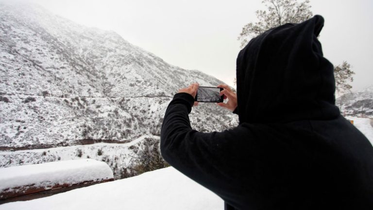 Nieve para santiago de chile ⛄❄
Martes 07 de mayo..