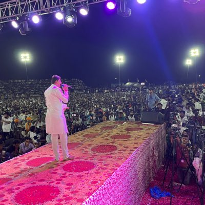 ATiloks's tweet photo. #NewProfilePic https://t.co/1uWyd7rPRU