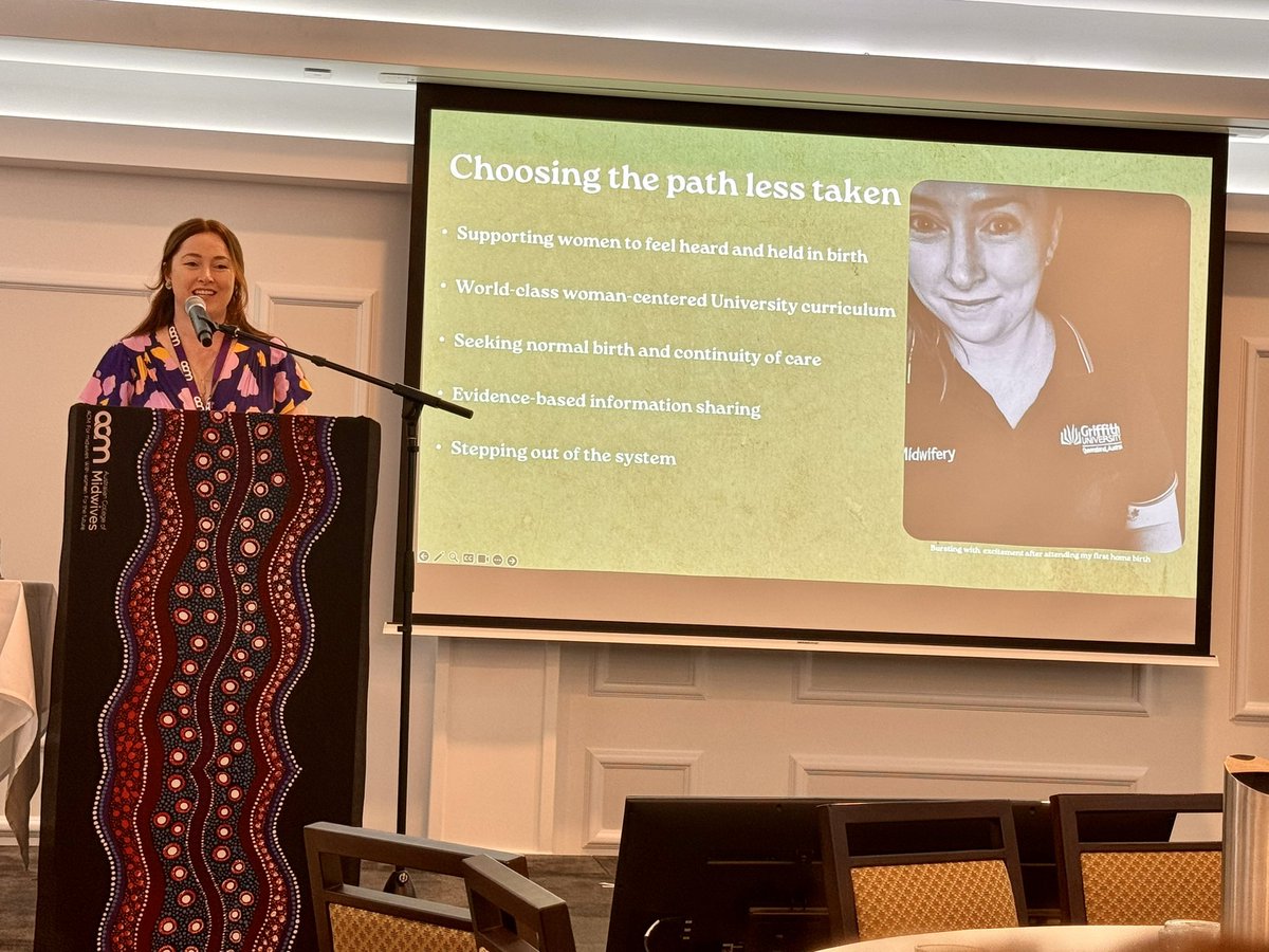 Griffith Midwifery student Siobhan Burrell presents at #qldacm2024 on her experience undertaking midwifery practice experience in midwifery private practice - congratulations Siobhan!
