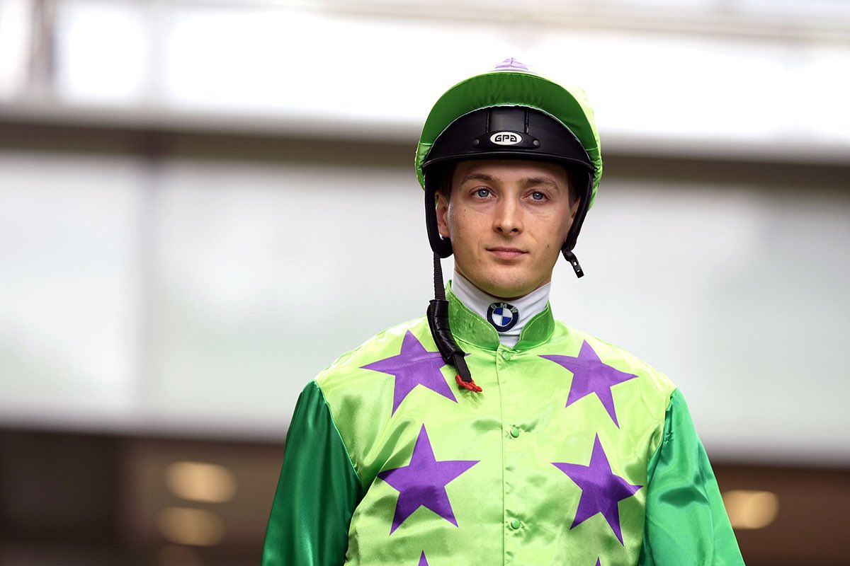 Harry Bentley upbeat over Five G Patch’s G3 Queen Mother Memorial Cup hopes. #HKracing

@LeoSchlink writes.

Read here 👉 racingnews.hkjc.com/english/2024/0…