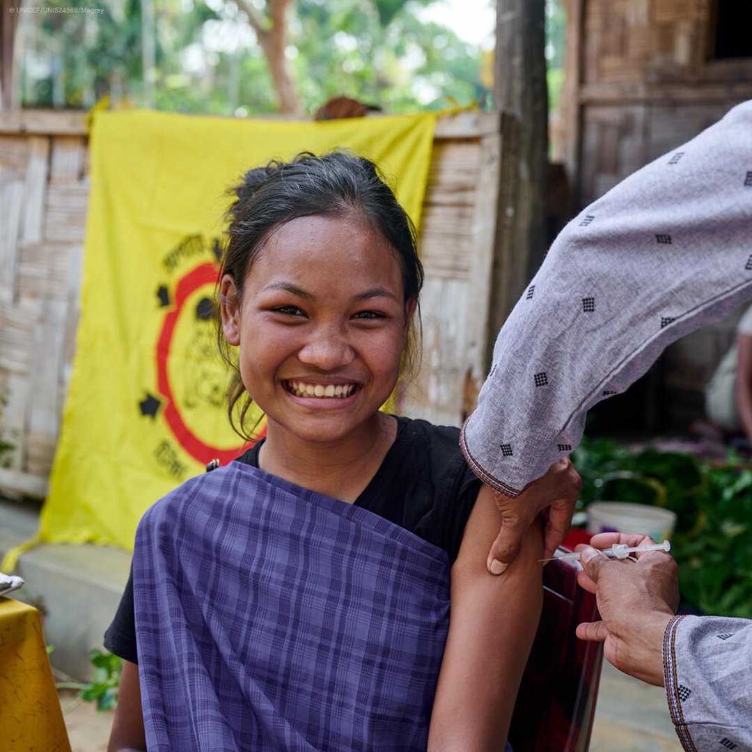 #DYK for every dollar spent on immunization, there is a potential return on investment of US$16.1?

However, many girls in #SouthAsia continue to miss out on vaccinations. By ensuring all girls are vaccinated against preventable diseases, we can help them shape their future.