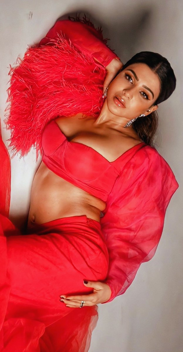 Hottie 🫶🫶🥵🥵

@Samanthaprabhu2 !! #Samantha  #SamanthaRuthPrabhu