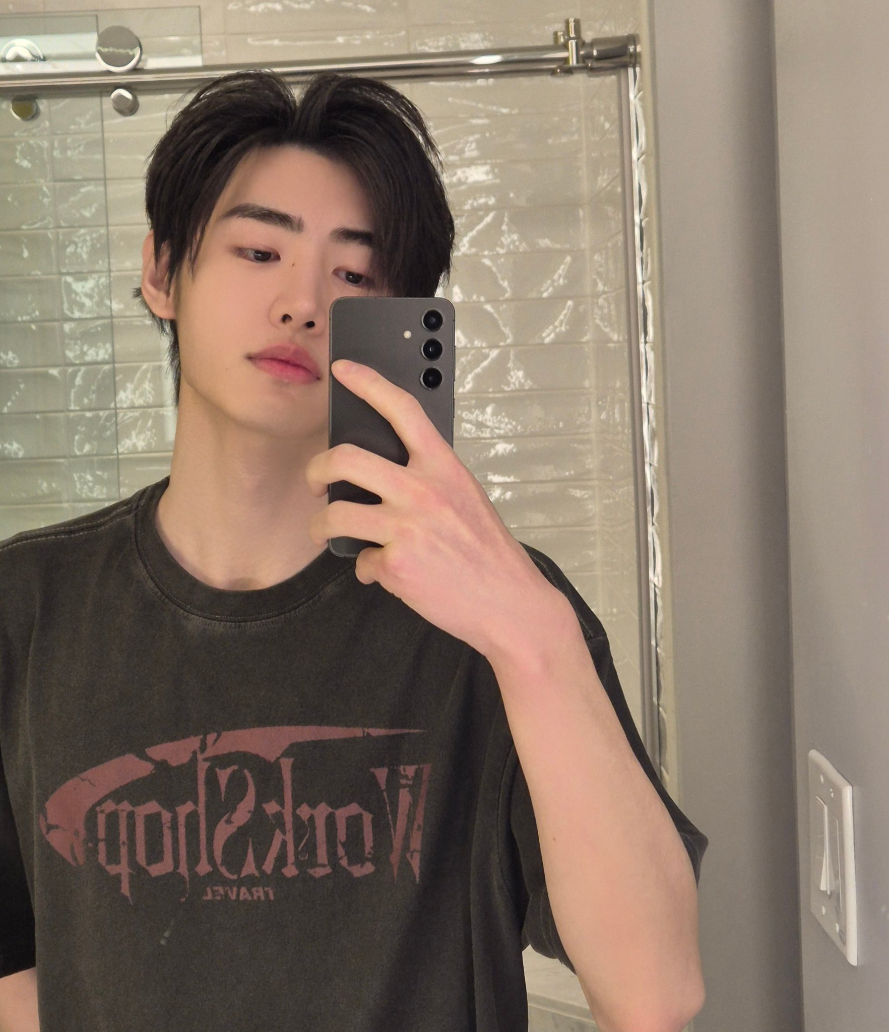 アイドル ENHYPEN S/S T-shirt(Charcoal) ENHYPEN 6th Mini Album DESIRE : UNLEASH Official MD - S/S T