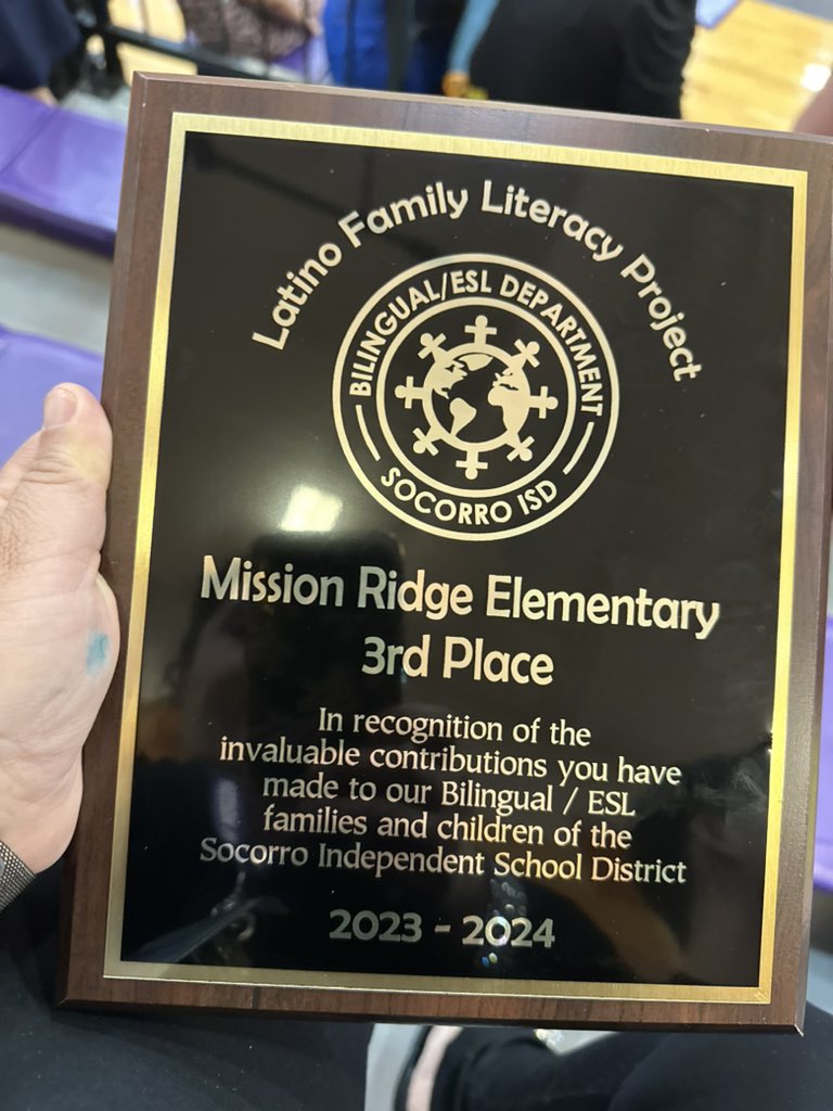 Thank you to Ms Peña & Ms Flores for leading us & our parents during this year’s Latino Family Literacy Project!! Hoot! Hoot!! #Owlsome work by our MRE Team, students, teachers, & parents!! 💜🦉🧡 #TeamSISD #manymindsONEmission #VoxCorVita