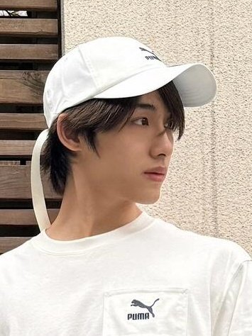 LONG HAIRED WINWIN >>>>