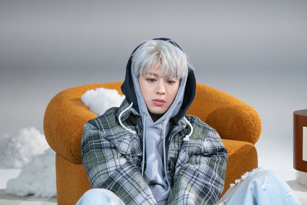 [#FORiKONIC]

iKON 송윤형 It's 콜! 자켓 하드털이 1-2

🔗 bit.ly/3UnorIR
🔗 bit.ly/4a2bVEv

#SONG #송윤형
#콜이야 #It_s_call #It_s_콜 
#하드털이 #탈탈