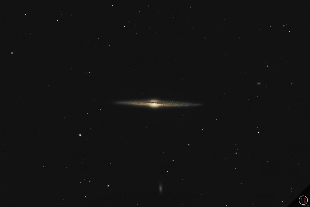 The Needle Galaxy in the constellation Coma Berenices. Caldwell 38 - NGC 4565
#astrophotography #nature #astronomy #space #clearskies
Canon EOS R(a), Vixen VISAC VC200L 1800mm