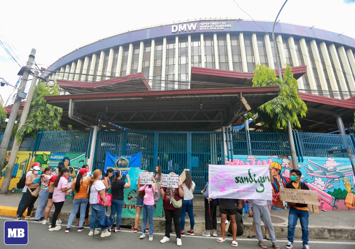 LOOK: Distressed OFWs staged a protest action in front of the Department of Migrant Workers (DMW) office in Mandaluyong City on Friday, May 3, to call on DMW to immediately release their AKSYON Fund, estimated at P1.2 billion.

Protesters also added that the agency is asking for…